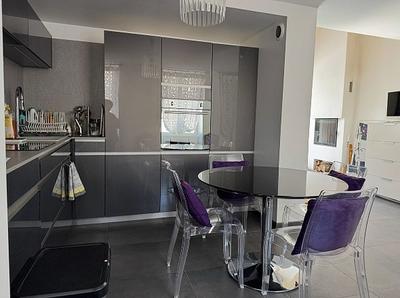 Maison - 146 m² - 5 pièces