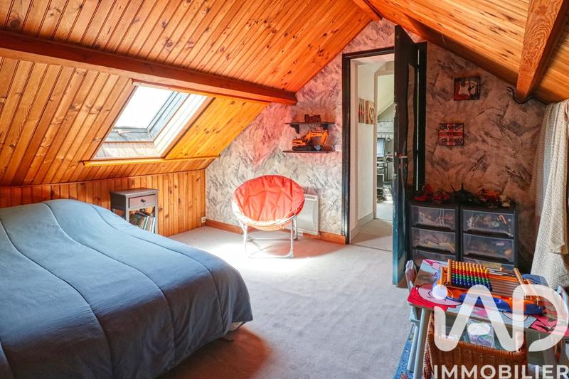 Maison - 127 m² - 7 pièces