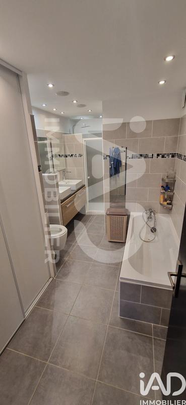 Maison de village - 160 m² - 6 pièces