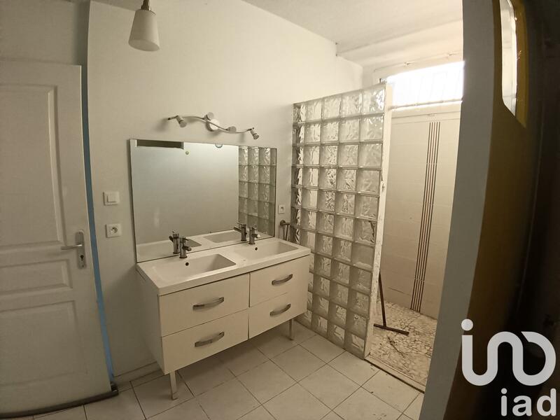 Maison - 210 m² - 5 pièces