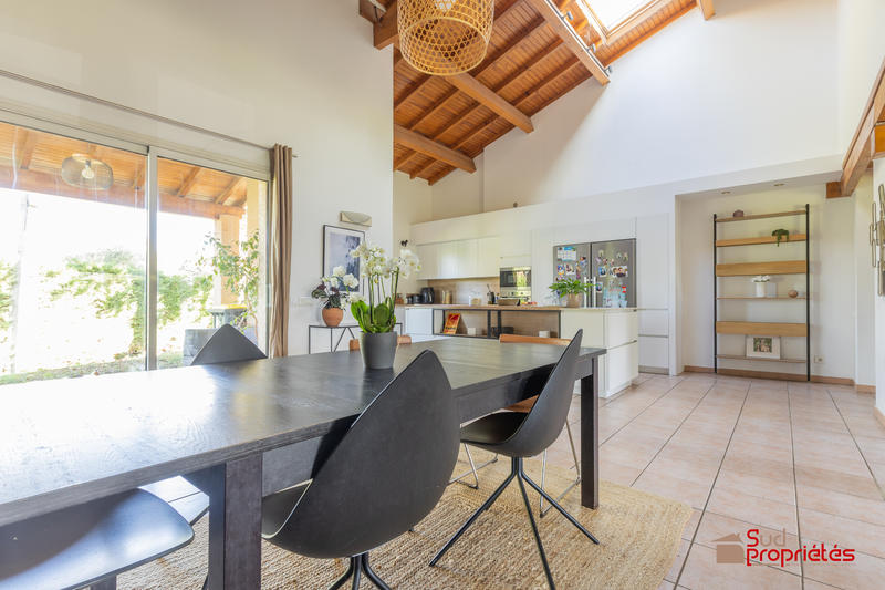 Maison - 149 m² - 6 pièces