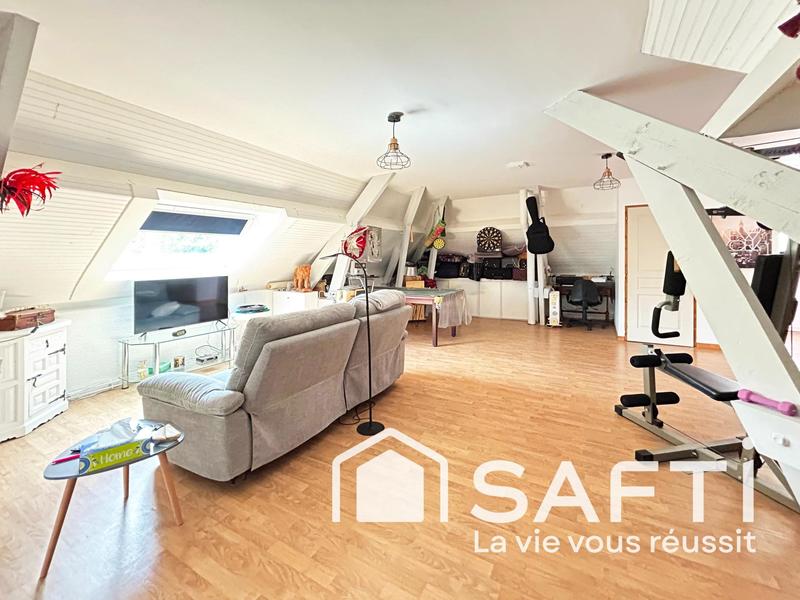 Maison - 235 m² - 6 pièces