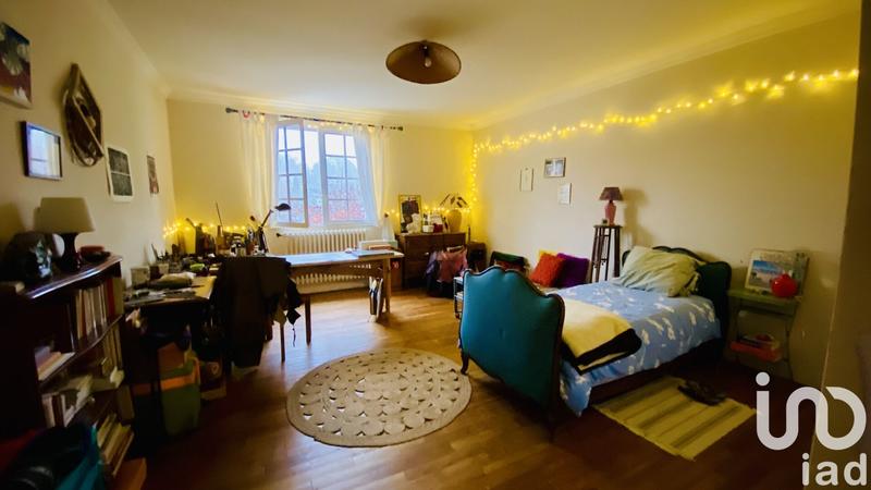 Maison - 305 m² - 1 pièce