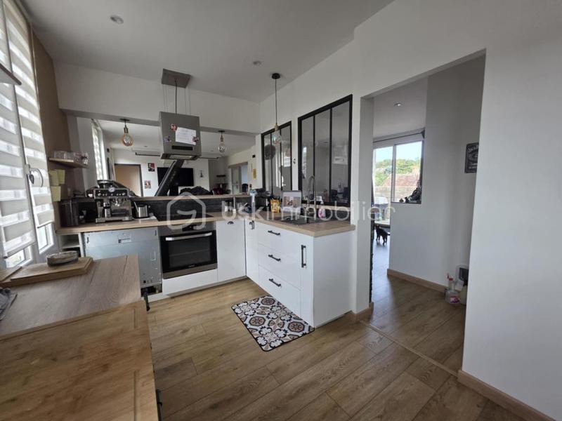 Immeuble - 165 m² - 9 pièces