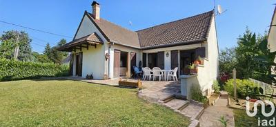 Maison - 166 m² - 8 pièces