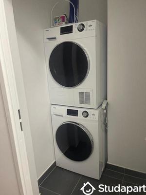 Chambre - 11 m² - 1 pièce