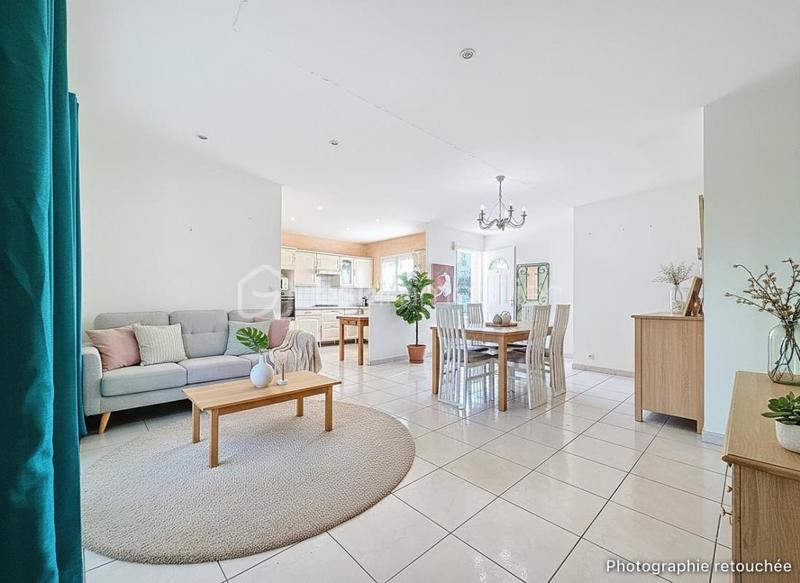 Maison - 100 m² - 3 pièces