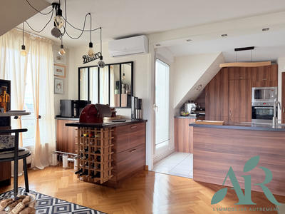 Appartement - 134 m² - 5 pièces