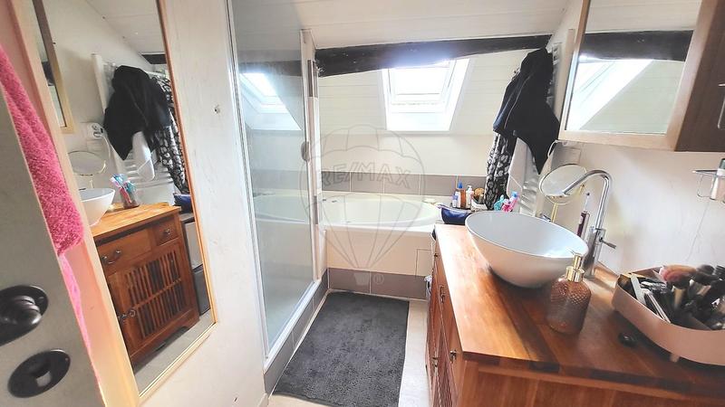 Maison - 67 m² - 4 pièces