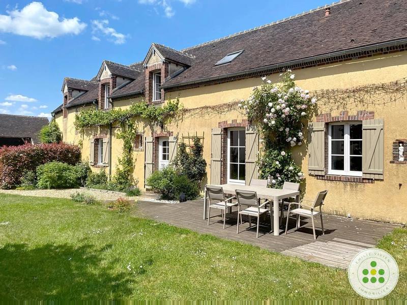 Longère - 234 m² - 6 pièces