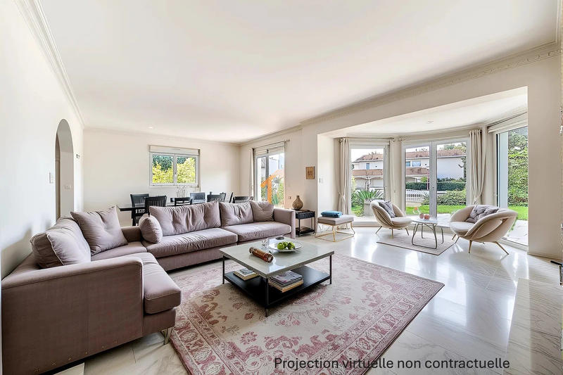 Villa - 245 m² - 7 pièces