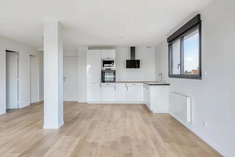 Appartement - 102 m² - 4 pièces