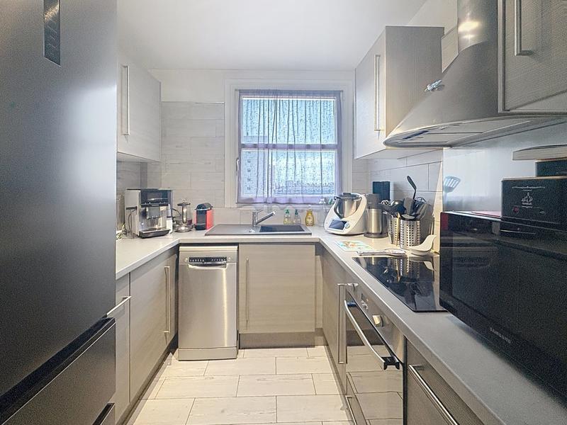 Appartement - 56 m² - 3 pièces