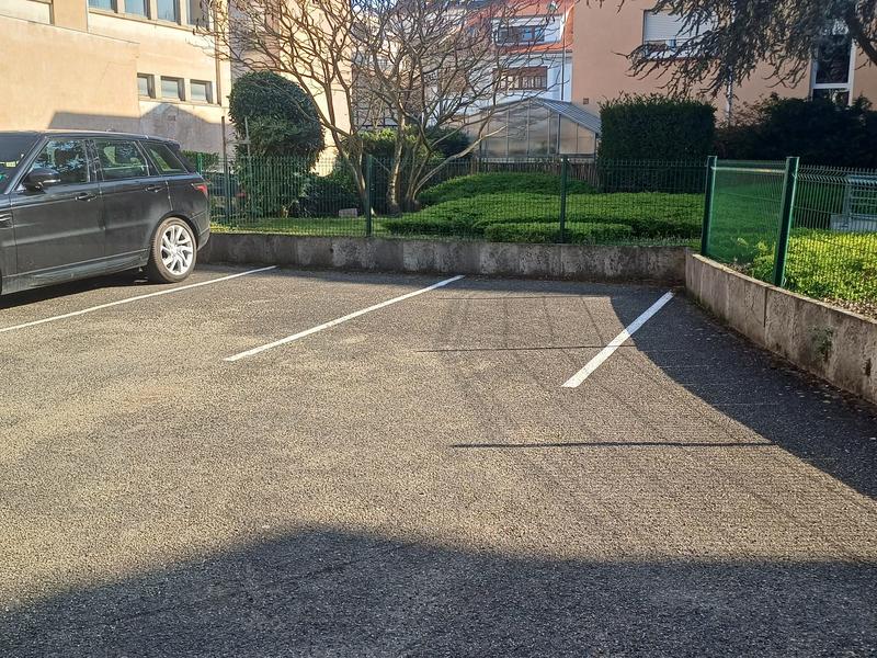 Parking / Garage - 10 m²