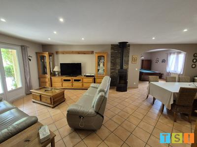 Maison - 188 m² - 6 pièces