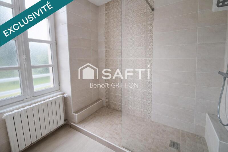 Maison de maîtres - 216 m² - 9 pièces