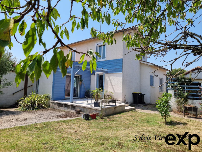 Maison - 123 m² - 6 pièces