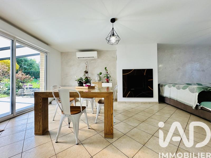 Maison - 115 m² - 6 pièces