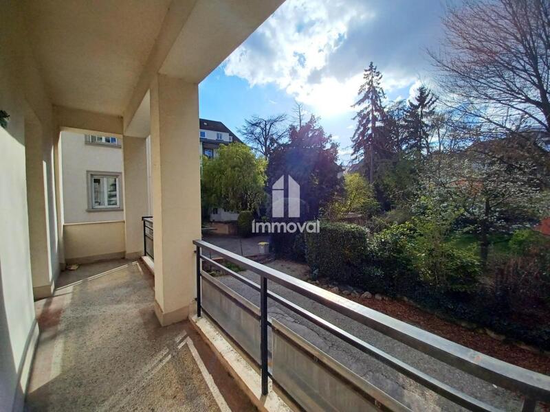 Appartement - 111 m² - 4 pièces