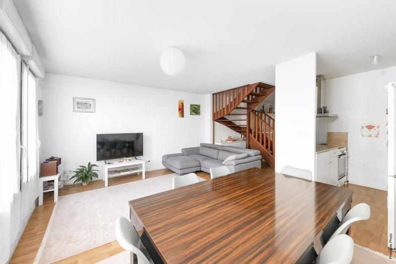 Duplex - 94 m² - 5 pièces