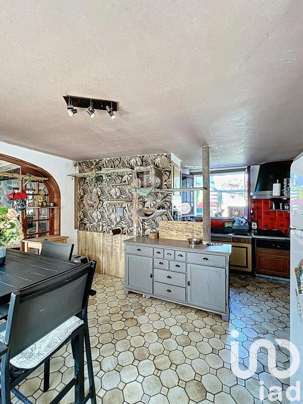 Maison - 84 m² - 3 pièces