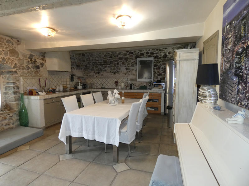 Maison de village - 150 m² - 6 pièces