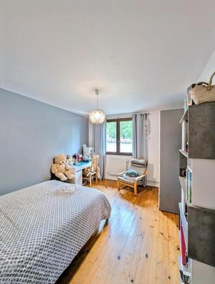 Appartement - 86 m² - 3 pièces