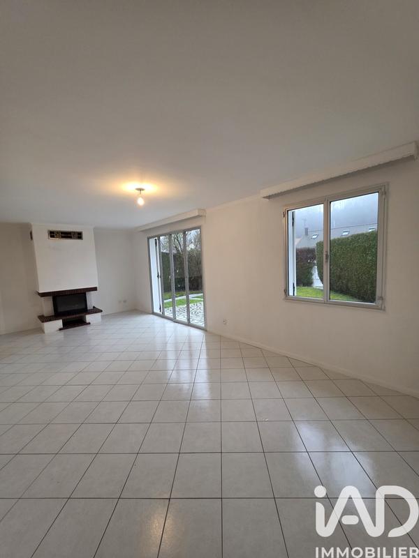 Maison - 90 m² - 5 pièces