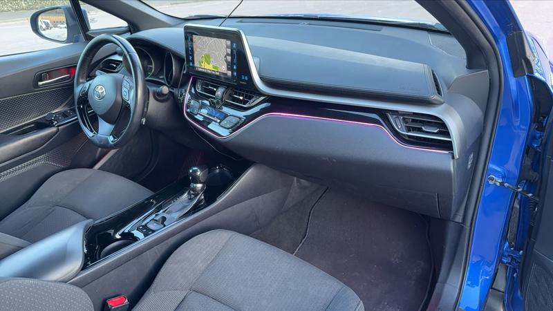 Toyota c-Hr 1.8 Vvt-i 122 Hybrid Cvt Distinctive - Automatique