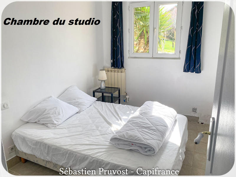 Maison - 177 m² - 8 pièces