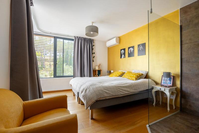 Villa - 181 m² - 5 pièces