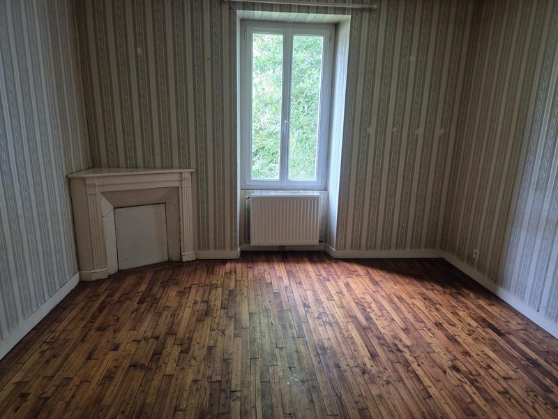 Maison - 210 m² - 9 pièces