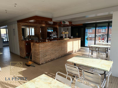 Local commercial - 192 m² - 2 pièces