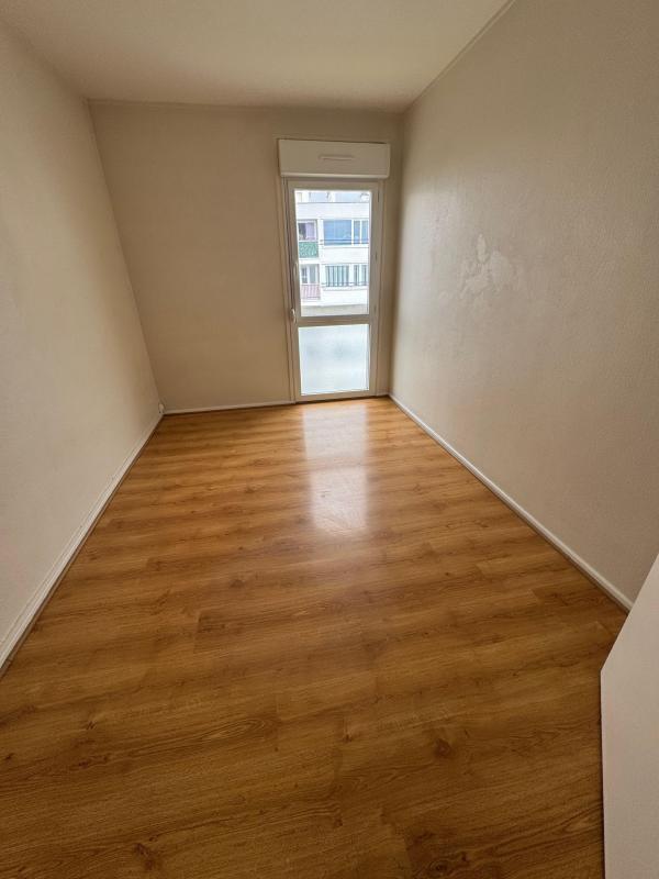 Appartement - 77 m² - 4 pièces