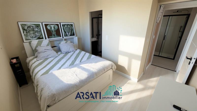 Maison contemporaine - 122 m² - 5 pièces