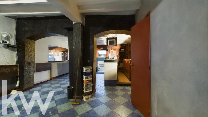 Immeuble mixte - 237 m² - 3 pièces