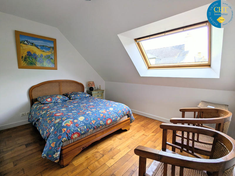 Maison - 179 m² - 7 pièces