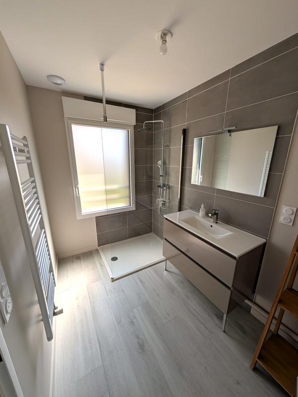 Maison traditionnelle - 92 m² - 4 pièces