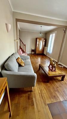 Maison - 95 m² - 5 pièces