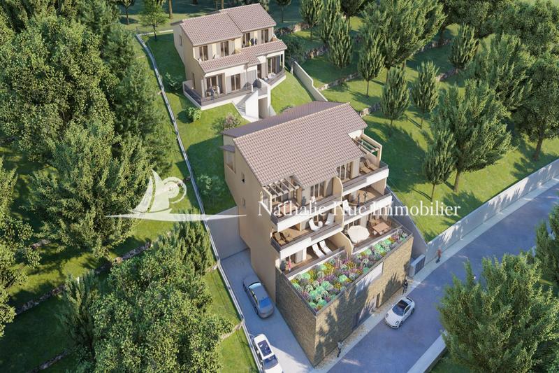 Propriété - 95 m² - 4 pièces