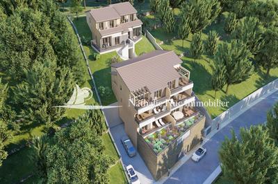 Propriété - 95 m² - 4 pièces