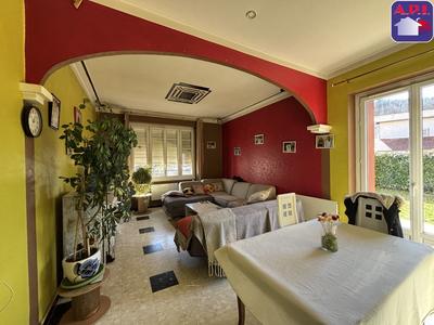 Maison - 158 m² - 6 pièces