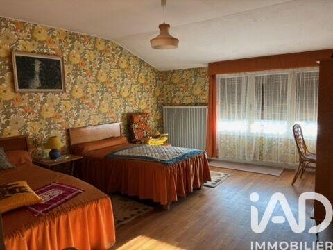 Maison - 163 m² - 5 pièces