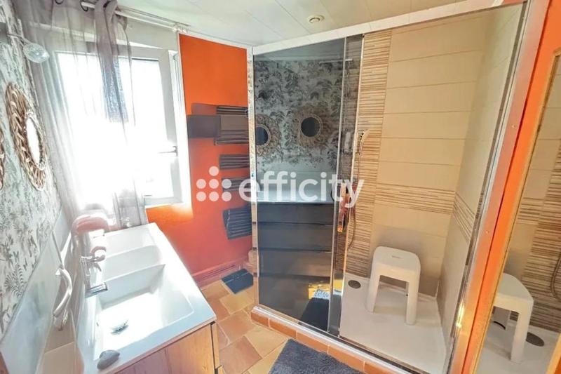 Maison - 162 m² - 7 pièces