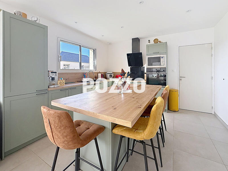 Maison - 105 m² - 6 pièces