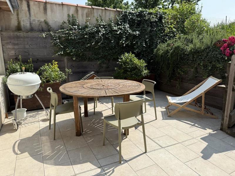 Maison de village - 234 m² - 8 pièces