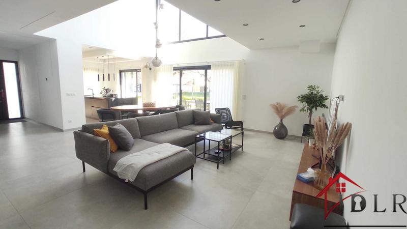 Villa - 178 m² - 5 pièces