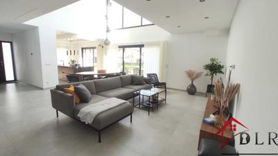 Villa - 178 m² - 5 pièces