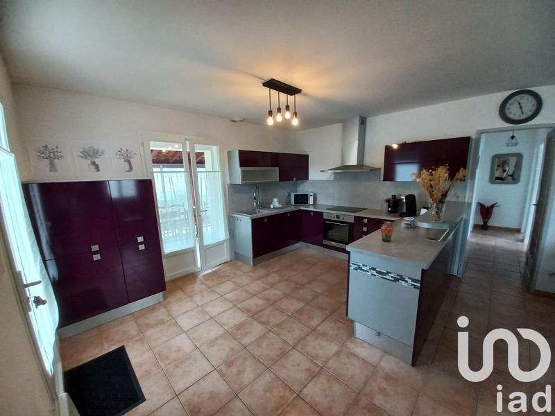 Maison - 160 m² - 8 pièces