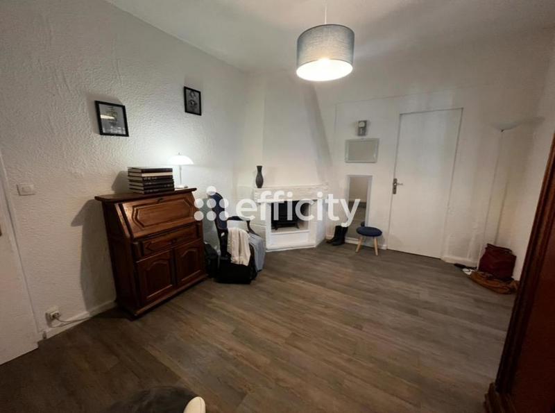 Maison - 144 m² - 5 pièces